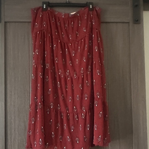 LOFT | Skirts | Euc Loft Rustburnt Red Featherpaisley Patterned Skirt ...